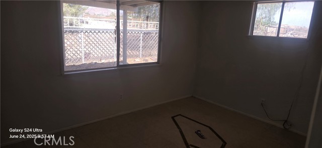 351 Neimeyer Place, Yucca Valley CA: https://media.crmls.org/medias/510a8460-8c04-4dae-b921-cb665dc17e32.jpg