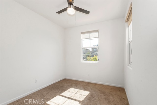 Detail Gallery Image 7 of 58 For 17 Medieval St, Merced,  CA 95341 - 4 Beds | 2/1 Baths