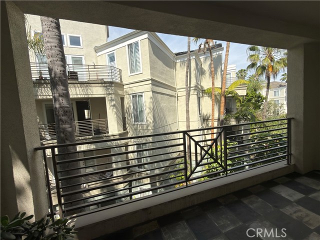 Detail Gallery Image 9 of 15 For 2233 Martin #324,  Irvine,  CA 92612 - 1 Beds | 1 Baths