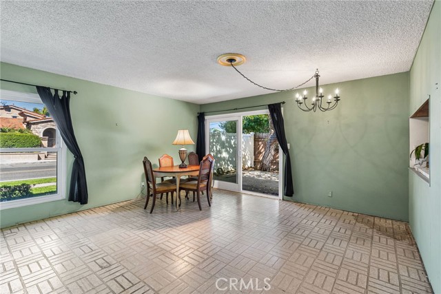 Detail Gallery Image 6 of 25 For 300 Alva, Costa Mesa,  CA 92627 - 3 Beds | 2 Baths