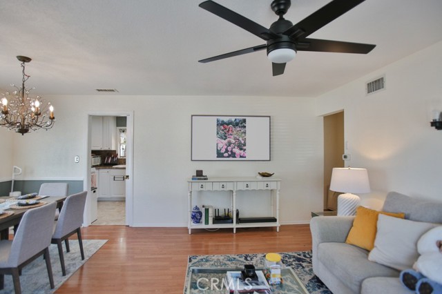 Detail Gallery Image 27 of 35 For 1034 W Maple Ave, Orange,  CA 92868 - 3 Beds | 1/1 Baths