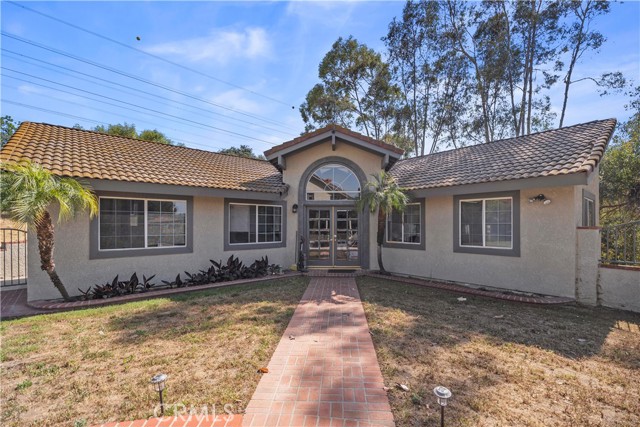 20905 Running Branch Road, Diamond Bar CA: https://media.crmls.org/medias/510cc946-2525-4cd9-abf8-0cf46d252e58.jpg