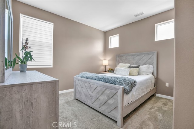 Detail Gallery Image 21 of 38 For 27475 Mercantile Ct, Valencia,  CA 91381 - 4 Beds | 3/1 Baths