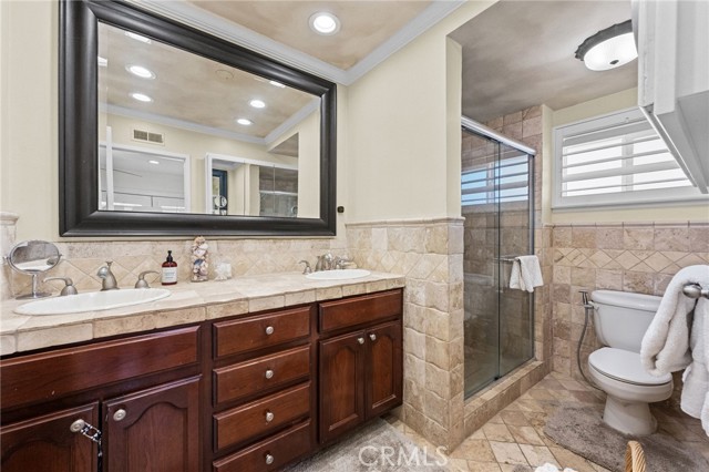 Detail Gallery Image 35 of 57 For 25912 via Viento #1,  Mission Viejo,  CA 92691 - 4 Beds | 3/1 Baths