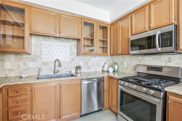 Detail Gallery Image 11 of 26 For 9 Viburnum Way, Ladera Ranch,  CA 92694 - 2 Beds | 2 Baths