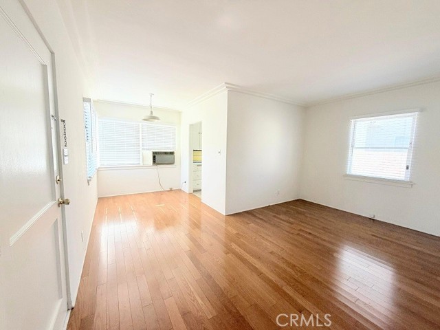 Front Image Thumbnail for CRBB26083898