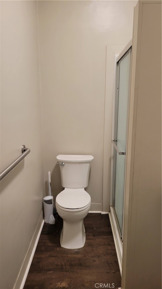 https://media.crmls.org/medias/510f246d-1ab9-4af7-b7ce-41c78d3f2428.jpg?preset=X-Large