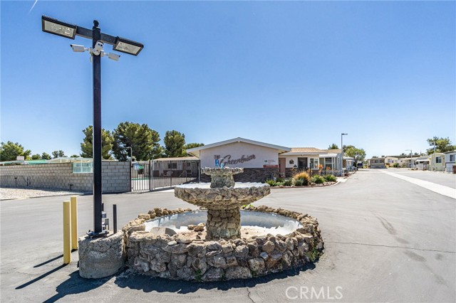 Detail Gallery Image 52 of 55 For 14411 Palmdale Rd #64,  Victorville,  CA 92392 - 3 Beds | 2 Baths