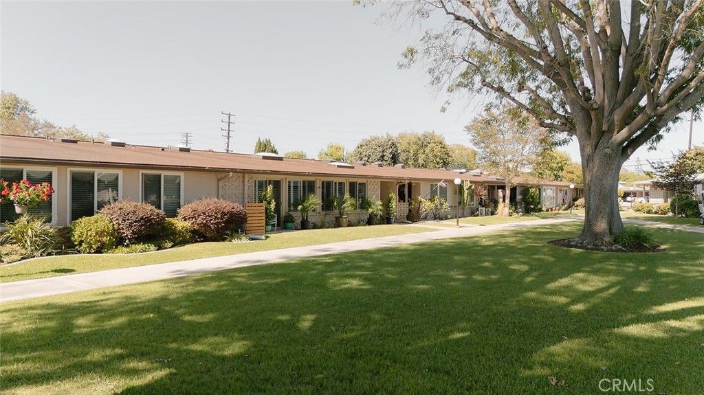 MLS #OC26135778 image #2