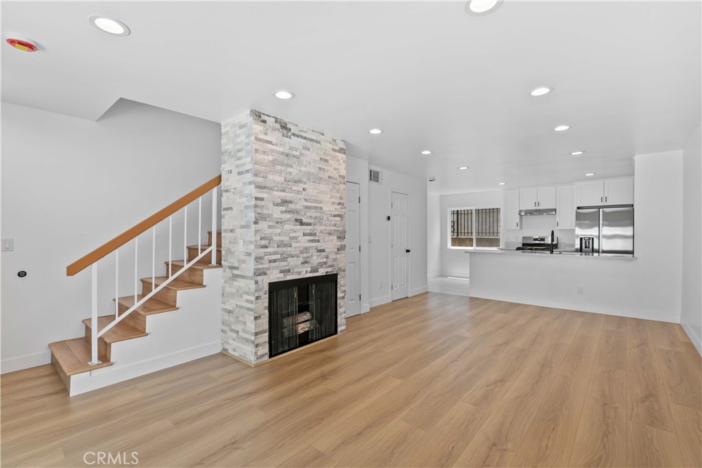 9019 Cedros Avenue #2