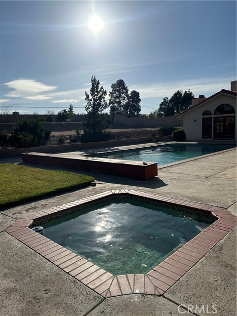 15166 Pocahantas Street, Apple Valley CA: https://media.crmls.org/medias/51116abe-249a-45a0-9612-17d9b517406c.jpg
