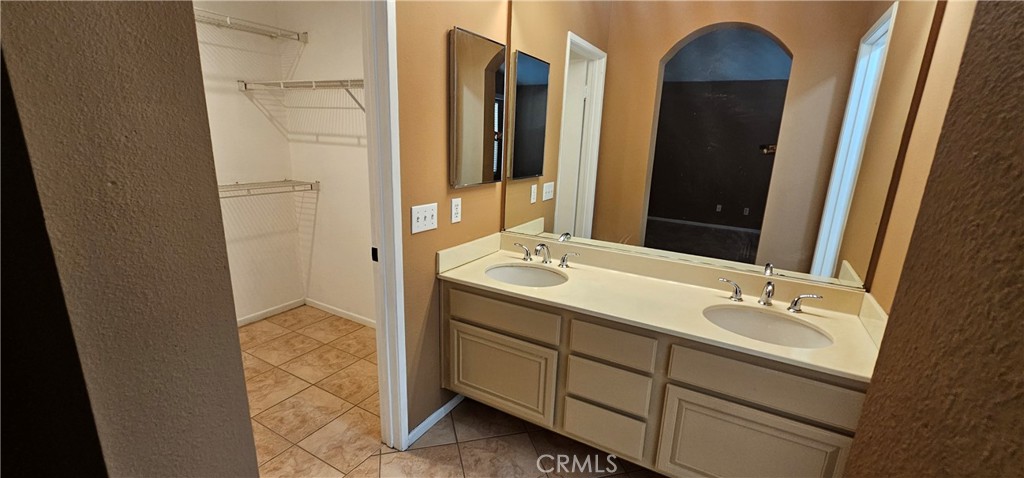 MLS #CV25220056 image #21