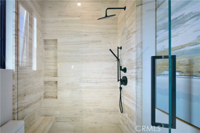 Detail Gallery Image 15 of 27 For 521 Angelita, Corona Del Mar,  CA 92625 - 4 Beds | 6 Baths