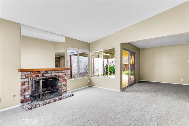 Detail Gallery Image 4 of 24 For 6348 Swallow, Ventura,  CA 93003 - 3 Beds | 2 Baths