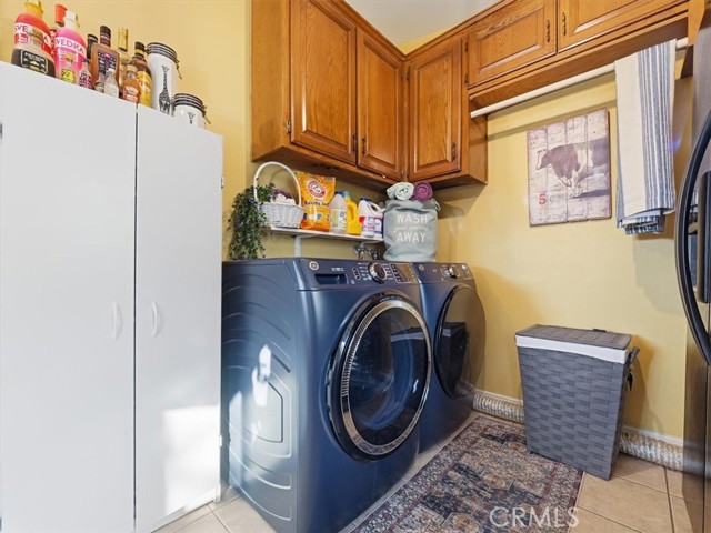 6465 Archer, Jurupa Valley CA: https://media.crmls.org/medias/51152b24-b895-4396-9392-dce72bc599ab.jpg