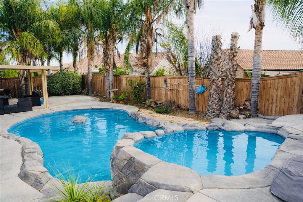 25321 Silverwood