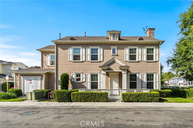 Detail Gallery Image 2 of 24 For 18 Attleboro, Ladera Ranch,  CA 92694 - 2 Beds | 2/1 Baths