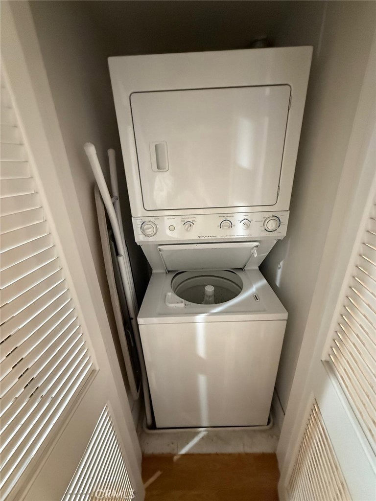 MLS #OC25269034 image #16