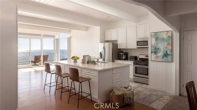 Detail Gallery Image 8 of 38 For 35577 Beach Rd, Dana Point,  CA 92624 - 2 Beds | 1/1 Baths