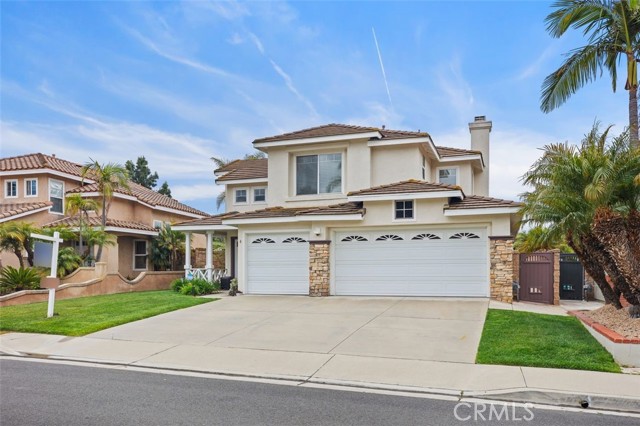 4 Chisholm Trail, Trabuco Canyon CA: https://media.crmls.org/medias/511622f9-f00b-4f4c-a91a-c63269b47b30.jpg