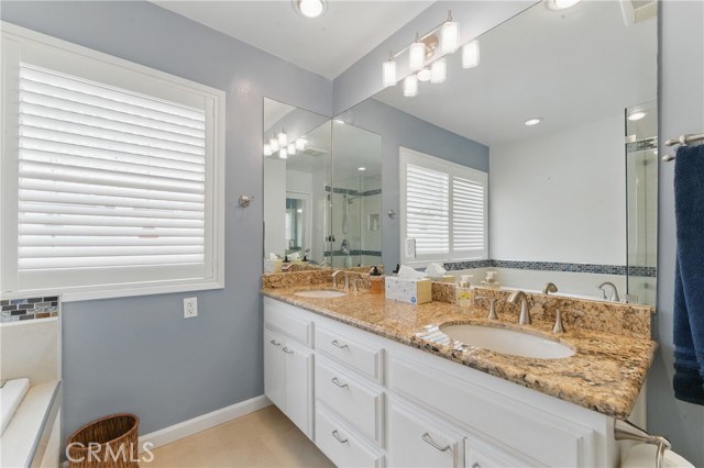 544 Calle Mayor, Redondo Beach CA: https://media.crmls.org/medias/51163680-a05a-4f9d-9ccb-3a5724c8c3d7.jpg