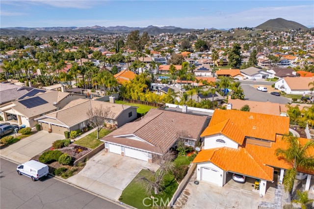 Detail Gallery Image 33 of 39 For 30841 Long Point, Canyon Lake,  CA 92587 - 3 Beds | 2 Baths