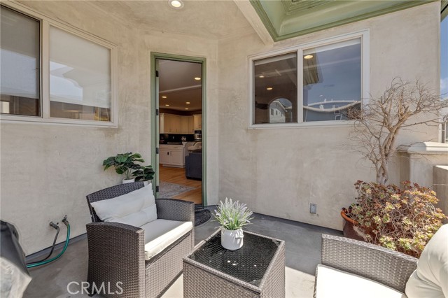 604 Manhattan Beach Boulevard, Manhattan Beach CA: https://media.crmls.org/medias/51190cbd-4b52-4963-8acf-02ad312d3e73.jpg