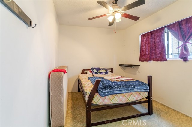 Detail Gallery Image 23 of 40 For 2945 Estara Ave, Los Angeles,  CA 90065 - 4 Beds | 2 Baths