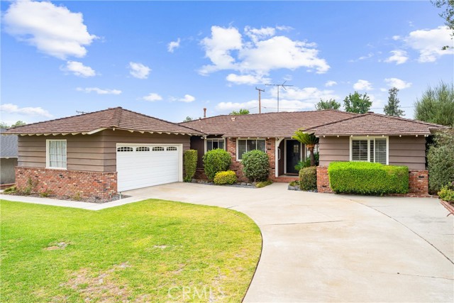 8333 Calmosa Avenue, Whittier CA: https://media.crmls.org/medias/5119d4df-b7bf-4f12-b28d-92230dbd220e.jpg