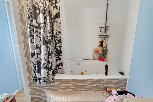 Detail Gallery Image 15 of 34 For 19044 Joshua St, Adelanto,  CA 92301 - 3 Beds | 2 Baths