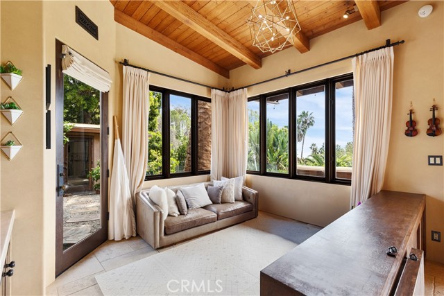 Detail Gallery Image 23 of 61 For 27409 Pacific Coast Hwy, Malibu,  CA 90265 - 4 Beds | 4 Baths