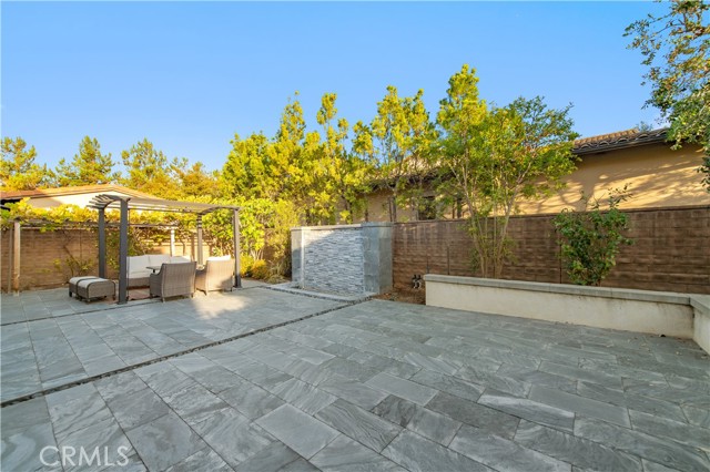 Detail Gallery Image 7 of 58 For 104 Quiet Place, Irvine,  CA 92602 - 4 Beds | 4/1 Baths