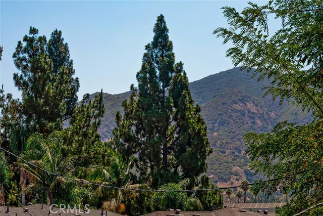 Detail Gallery Image 10 of 22 For 4140 Warner #205,  Burbank,  CA 91505 - 1 Beds | 1 Baths