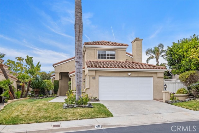 40 Camino Katia, San Clemente CA: https://media.crmls.org/medias/511ef1c6-3c40-4b0f-8293-f523d1b21610.jpg
