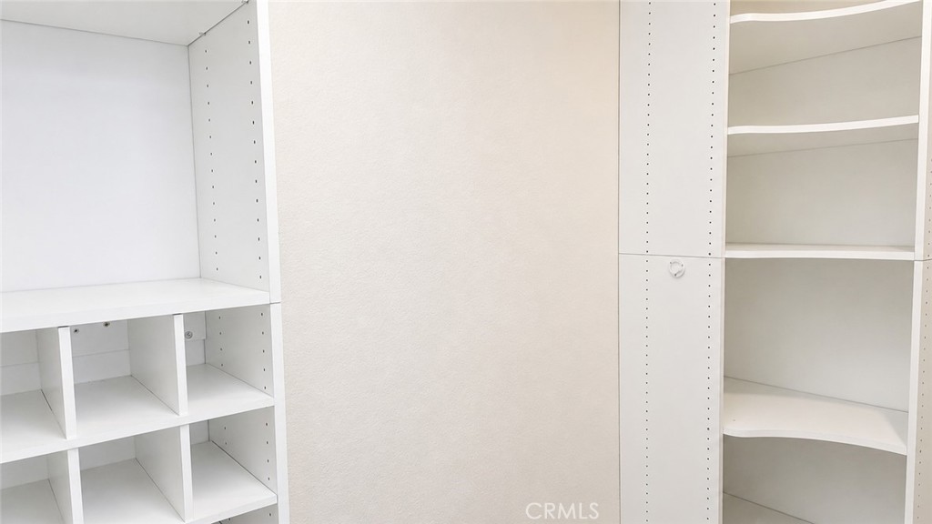 https://media.crmls.org/medias/511ef630-3047-4216-9883-785ca61c8ab2.jpg?preset=X-Large