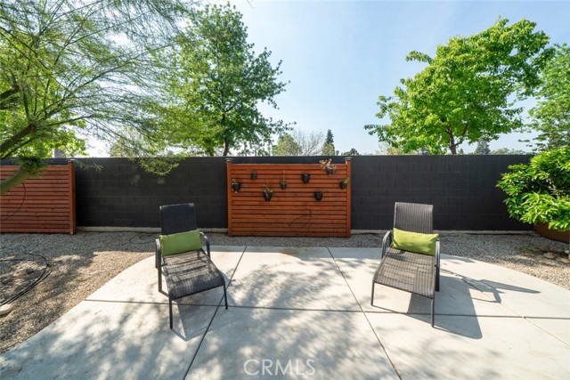 Detail Gallery Image 34 of 38 For 2027 W Babcock, Visalia,  CA 93291 - 4 Beds | 2/1 Baths