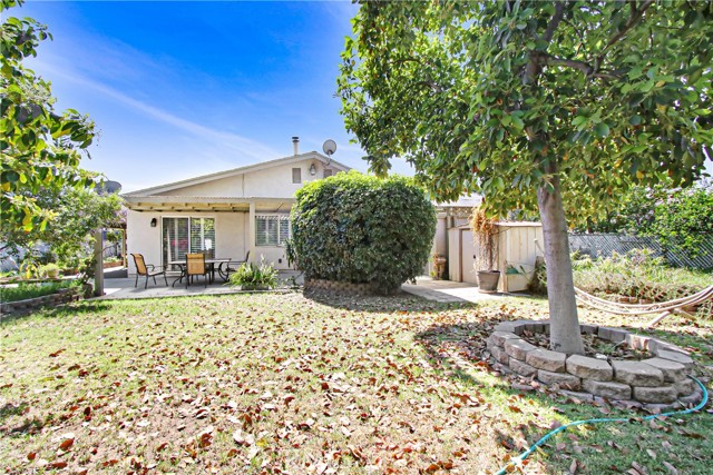 Detail Gallery Image 17 of 17 For 16510 Iris, Fontana,  CA 92335 - 3 Beds | 2 Baths