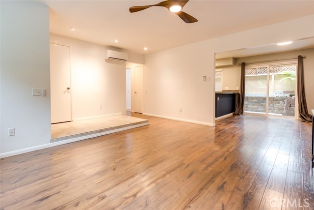 Detail Gallery Image 5 of 31 For 7942 Mission Center Ct #B,  –,  CA 92108 - 2 Beds | 2 Baths
