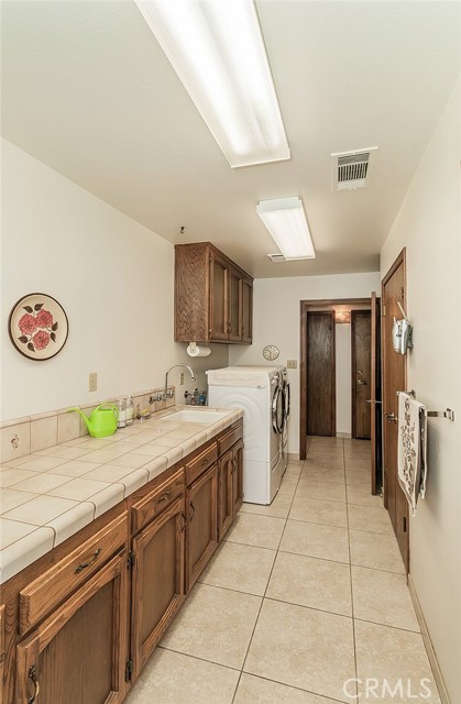 Detail Gallery Image 35 of 50 For 7355 N Pacific Ave, Fresno,  CA 93711 - 4 Beds | 3 Baths