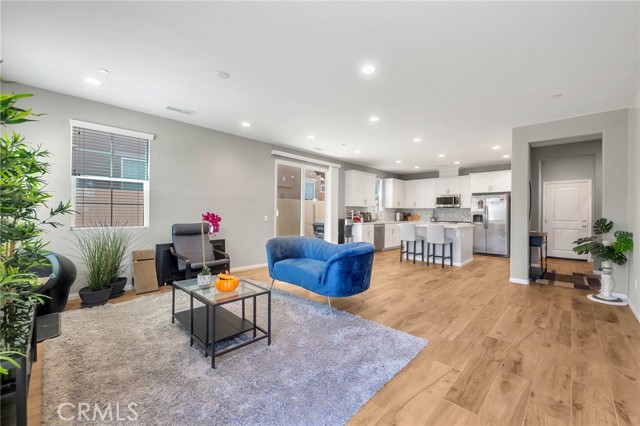 204 Townsite Promenade, Camarillo, CA, 93010 204 Townsite Promenade, Camarillo, CA, 93010