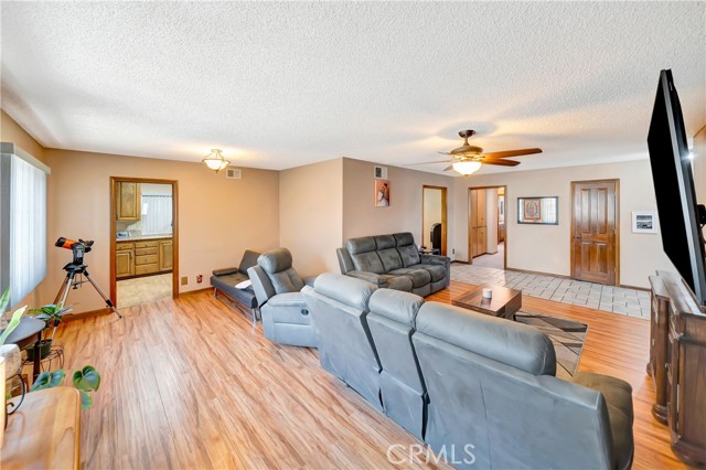 3354 Brittany Ln, Lancaster, CA 93536 photo 10