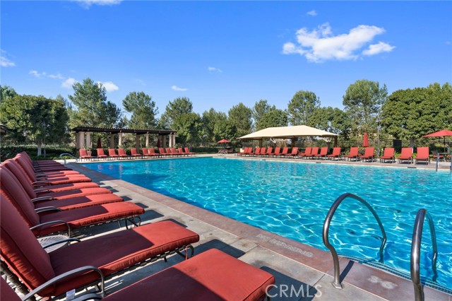 102 Brindisi, Irvine CA: https://media.crmls.org/medias/51248626-041c-411e-a2d0-a80510d310ed.jpg