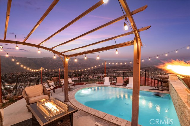 Detail Gallery Image 33 of 48 For 3550 Ridge Line, San Bernardino,  CA 92407 - 4 Beds | 3 Baths