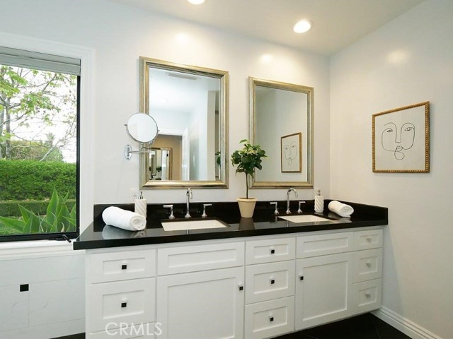 Detail Gallery Image 25 of 50 For 26 Clear Vista Dr, Rolling Hills Estates,  CA 90274 - 4 Beds | 4/1 Baths
