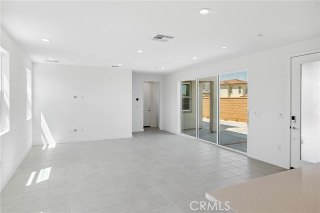 75237 Buckley Drive, Palm Desert CA: https://media.crmls.org/medias/5125e276-43a9-4199-be68-690f1d9ec214.jpg