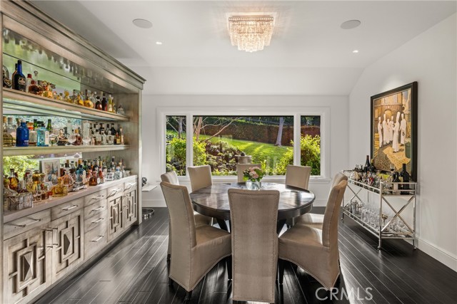 Detail Gallery Image 25 of 34 For 9821 Brentwood Dr, North Tustin,  CA 92705 - 3 Beds | 3/1 Baths