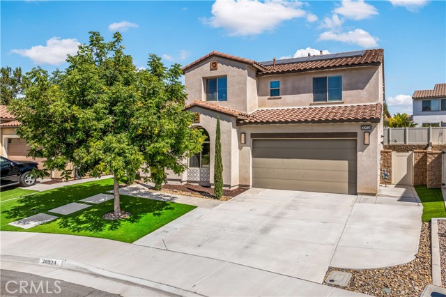 Detail Gallery Image 2 of 72 For 30924 Falling Star Pl, Murrieta,  CA 92563 - 4 Beds | 3 Baths