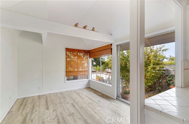 Detail Gallery Image 25 of 27 For 270 Moss St, Laguna Beach,  CA 92651 - 5 Beds | 4 Baths