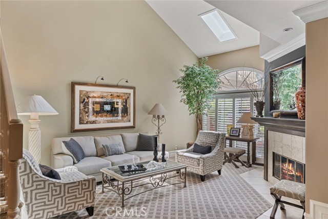Detail Gallery Image 6 of 50 For 6216 Greenbrier Dr, Huntington Beach,  CA 92648 - 3 Beds | 2/1 Baths