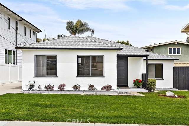 1637 Nelson Avenue, Manhattan Beach, California 90266, 2 Bedrooms Bedrooms, ,1 BathroomBathrooms,Residential,Sold,Nelson,SB23071234